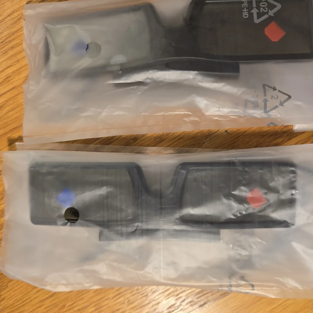 3D Glasses SAMSUNG - 2 Pairs NEW